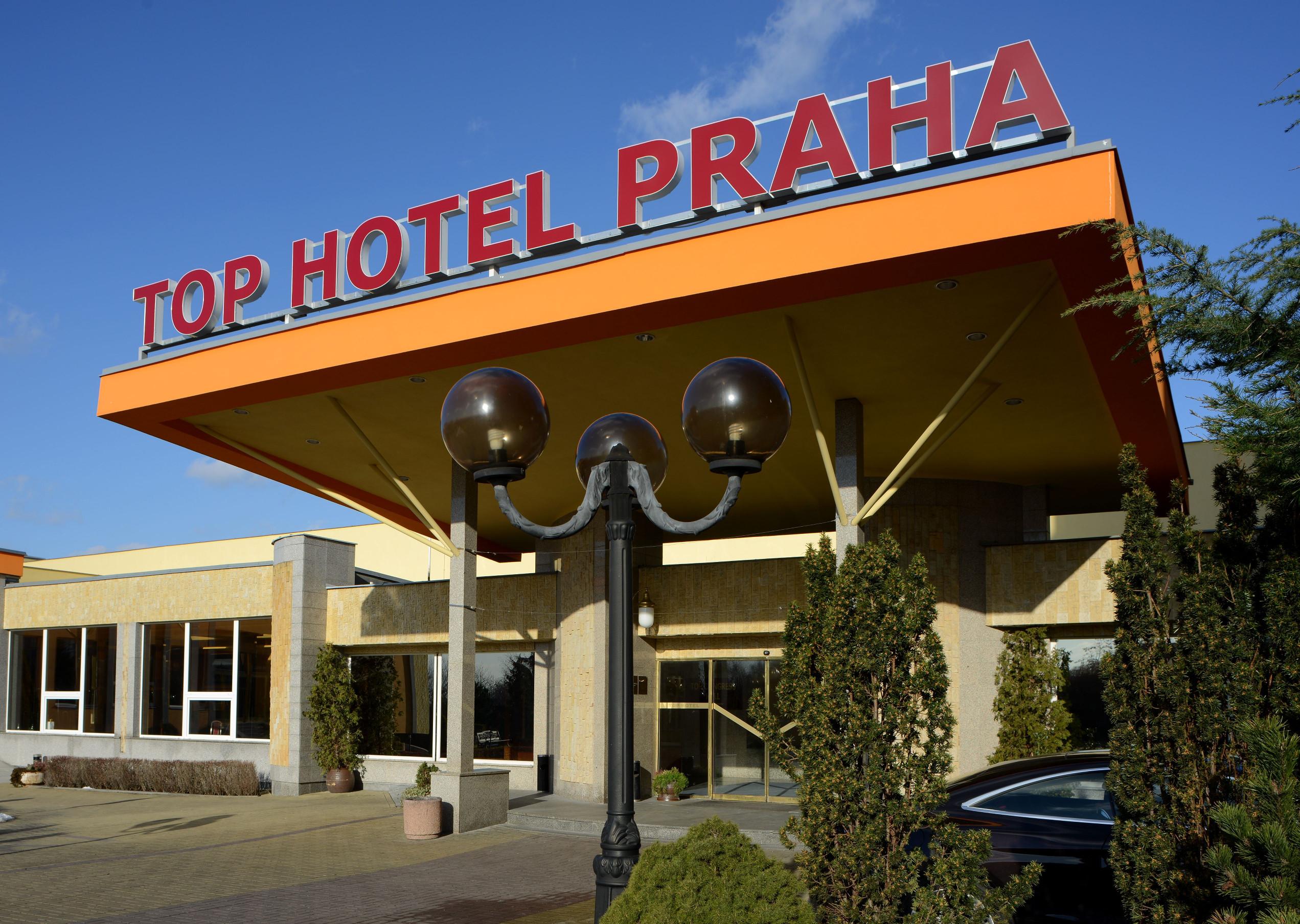 TOP HOTEL Praha 4*