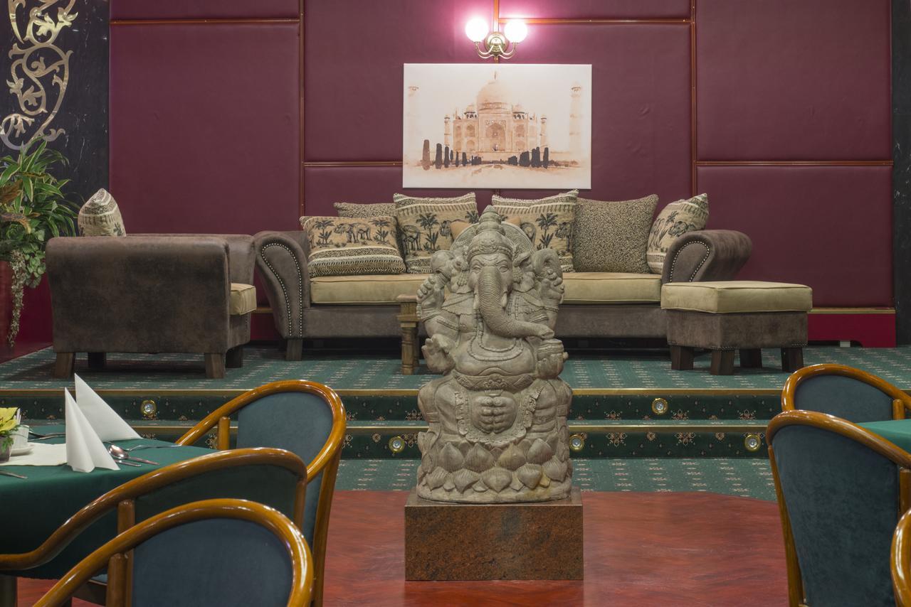 Hotel TOP HOTEL Praha 4*