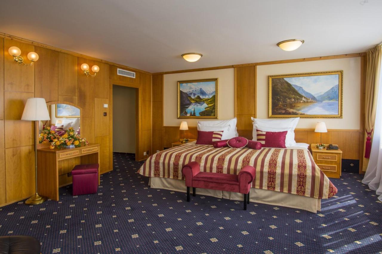 TOP HOTEL Praha Hotel 4*