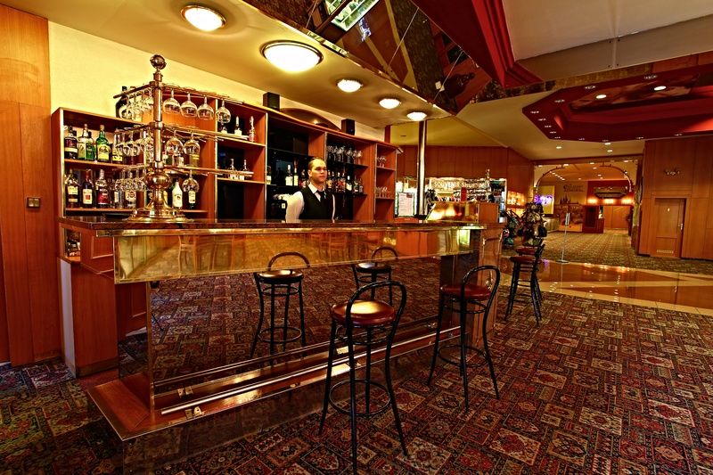 Top Hotel Praha Готель 4*